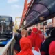 Penumpang membludak, warga jakarta nikmati tarif transportasi umum rp80 saat hut ri ke 80