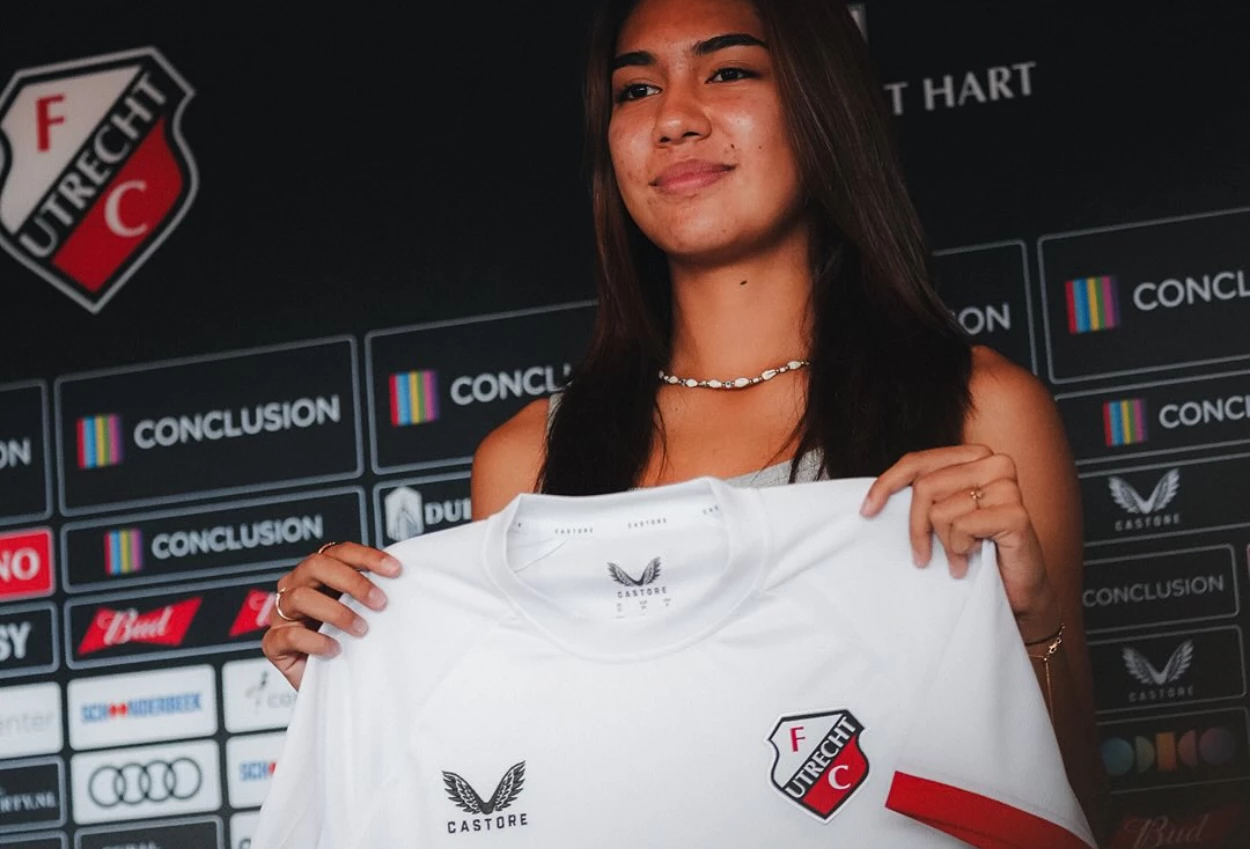 Penyerang timnas putri indonesia claudia gabung fc utrecht