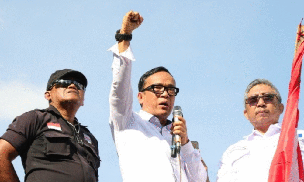 Prabowo pecat immanuel ebenezer dari jabatan wamenaker