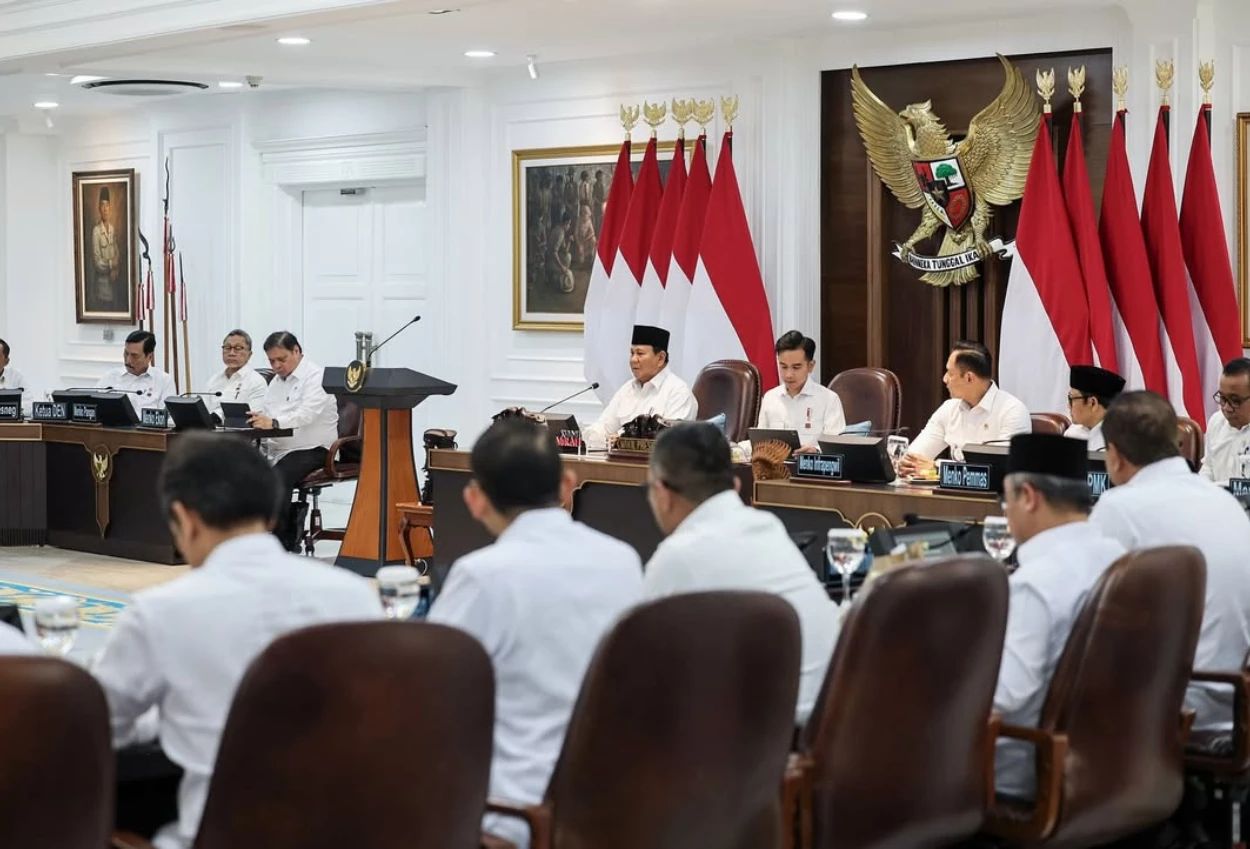 Prabowo pimpin sidang kabinet strategi kita di jalur yang benar