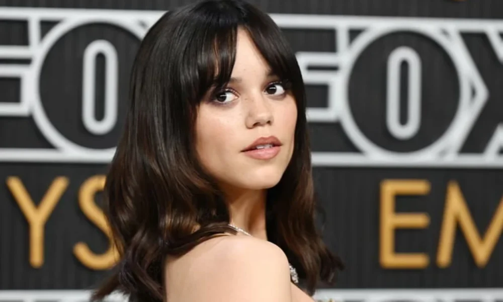 Profil jenna ortega, bintang utama dalam serial wednesday