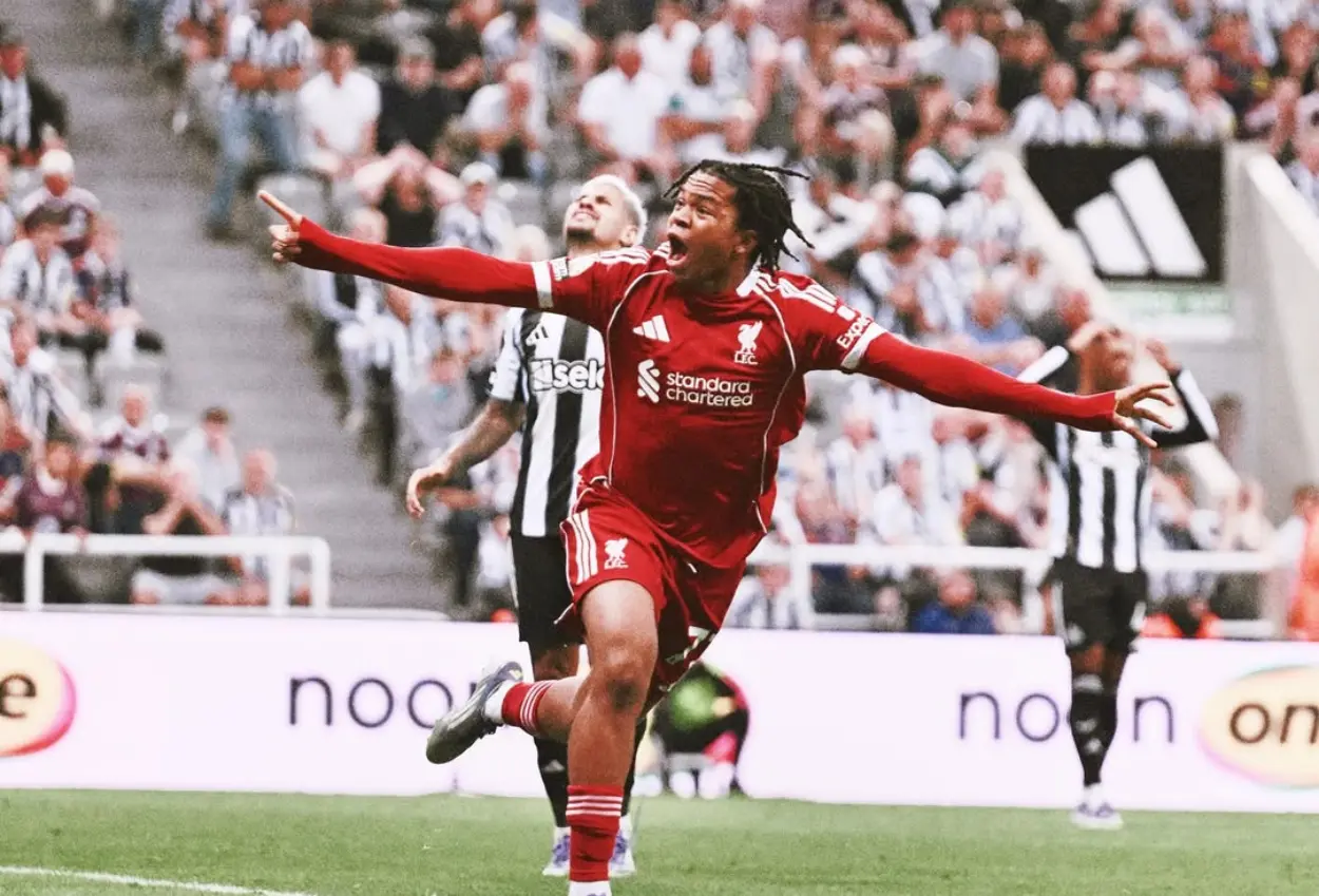 Rio ngumoha cetak rekor, jadi pencetak gol termuda dalam sejarah liverpool