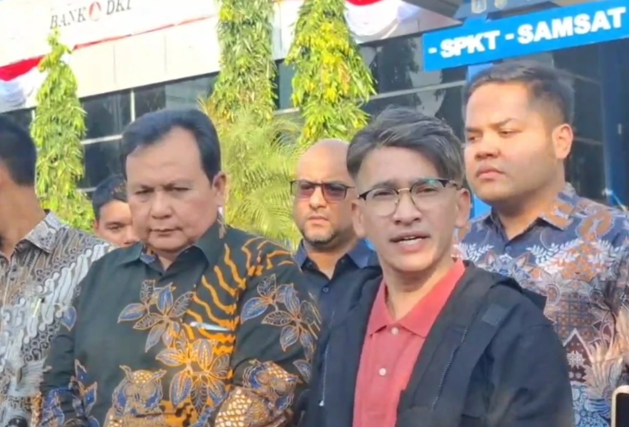 Ruben onsu laporkan netizen yang fitnah thalia dan sarwendah ke polda metro jaya