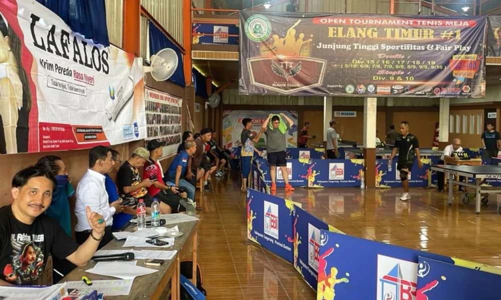 Sambut hut ri, kantor hukum elang timur gelar perlombaan tenis meja