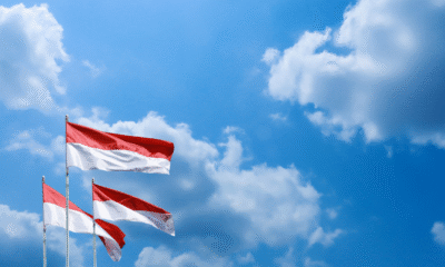 Sejarah panjang bendera merah putih dijahit istri soekarno dari kain ini