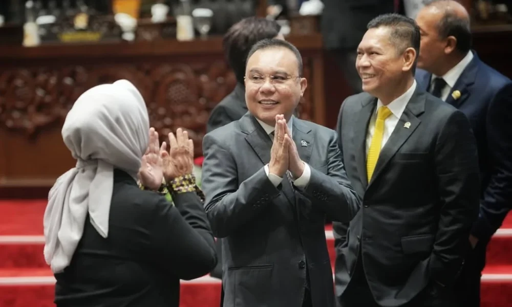 Soal pemakzulan bupati sudewo, sufmi dasco kita hormati proses itu