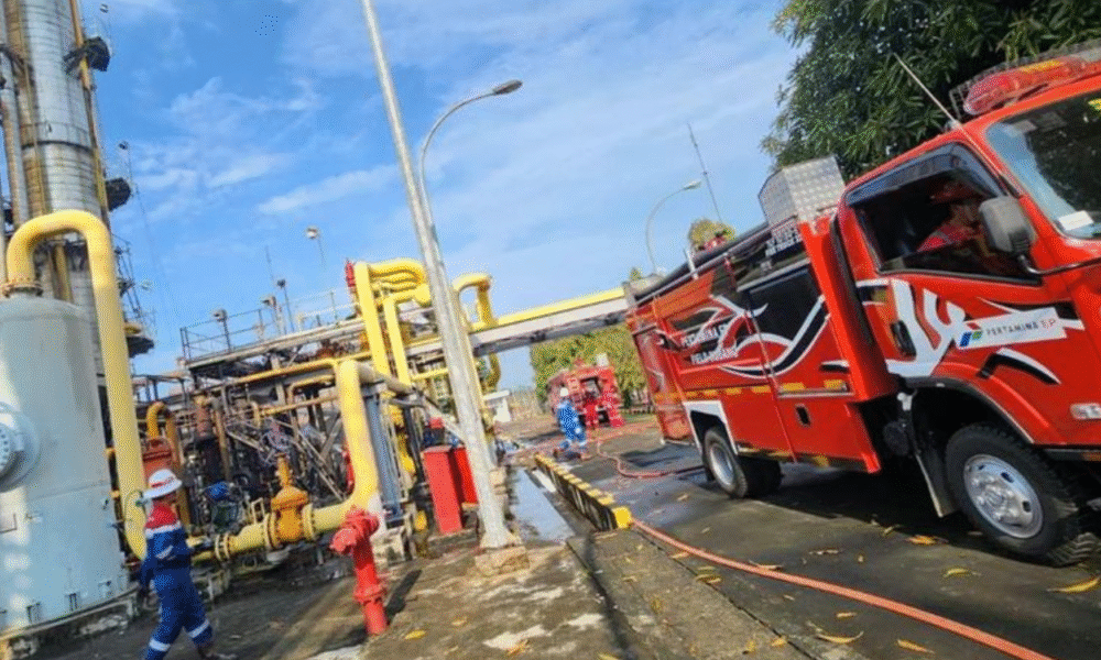 Stasiun pengumpul gas milik pertamina di subang meledak