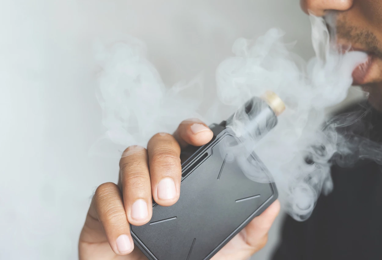 Vape dilarang di singapura, penggunaannya dianggap mirip narkoba