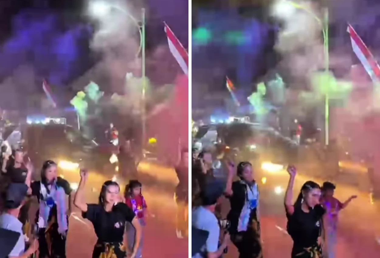 Viral! detik detik mobil tabrak kerumunan peserta karnaval di banyuwangi
