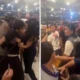 Viral! pendemo masuk mie gacoan karena dicecar polisi, pengunjung dan karyawan kompak lindungi