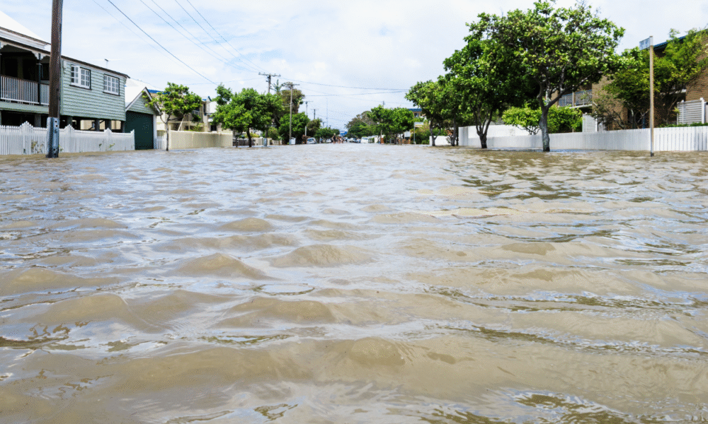 Waspada banjir rob di pesisir utara jakarta hingga 22 agustus!