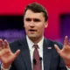 Aktivis pro trump, charlie kirk tewas ditembak saat pidato di kampus