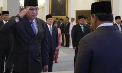 Angga raka dicopot dari wamenkomdigi, dilantik jadi kepala badan komunikasi pemerintah