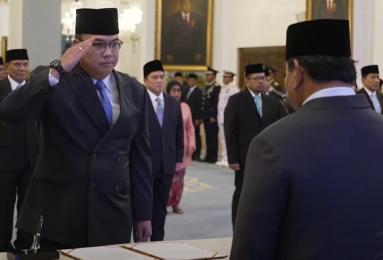 Angga raka dicopot dari wamenkomdigi, dilantik jadi kepala badan komunikasi pemerintah