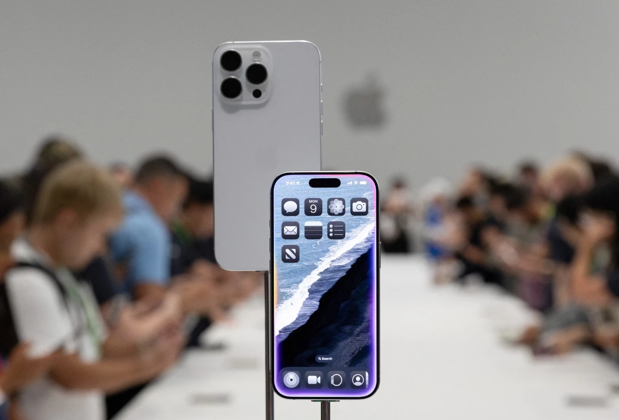 Apple ungkap alasan kenapa baterai iphone cepat habis usai update ios 26