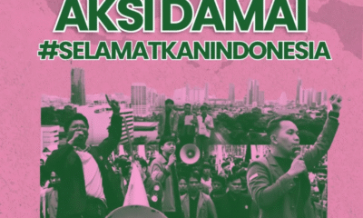 Bem si demo selamatkan indonesia siang ini di depan gedung dpr