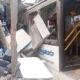 Bus transjakarta tabrak empat ruko di pulogebang, diduga karena rem blong