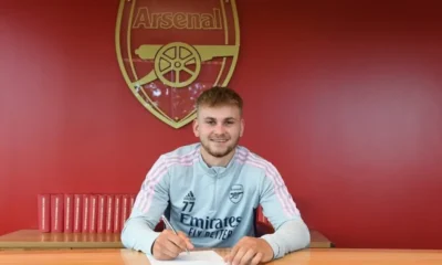 Eks arsenal billy vigar meninggal karena cedera kepala saat pertandingan