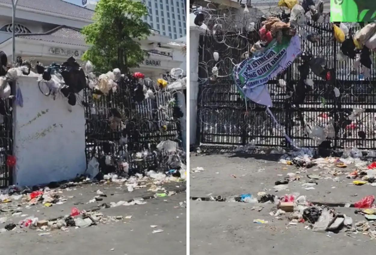 Enggan dengar aspirasi rakyat, gedung dprd jabar dilempari sampah