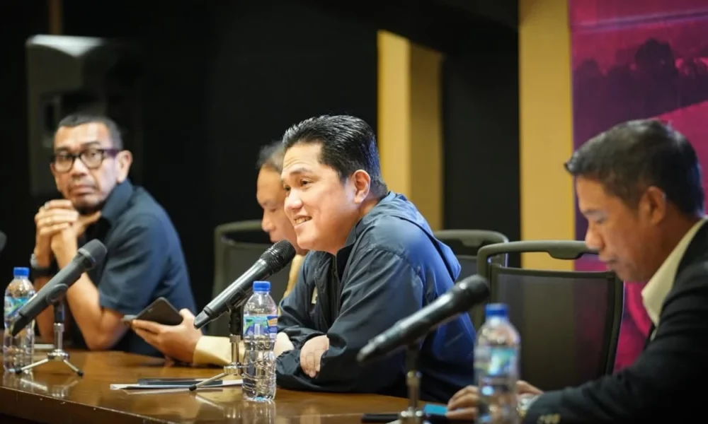 Erick thohir layangkan surat protes ke afc, tak setuju wasit dipimpin dari kuwait