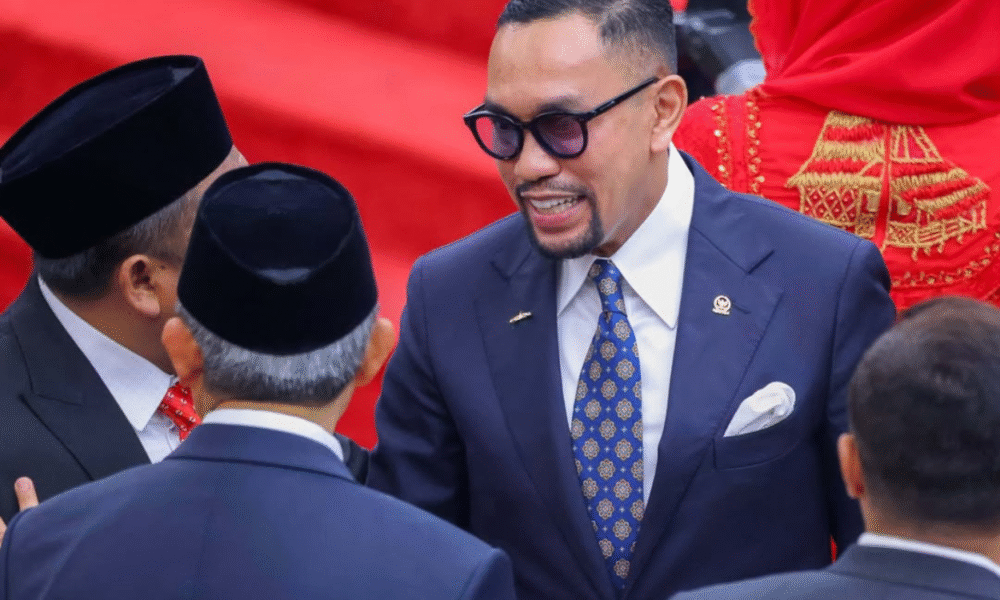 Fraksi nasdem minta gaji dan tunjangan ahmad sahroni nafa urbach disetop