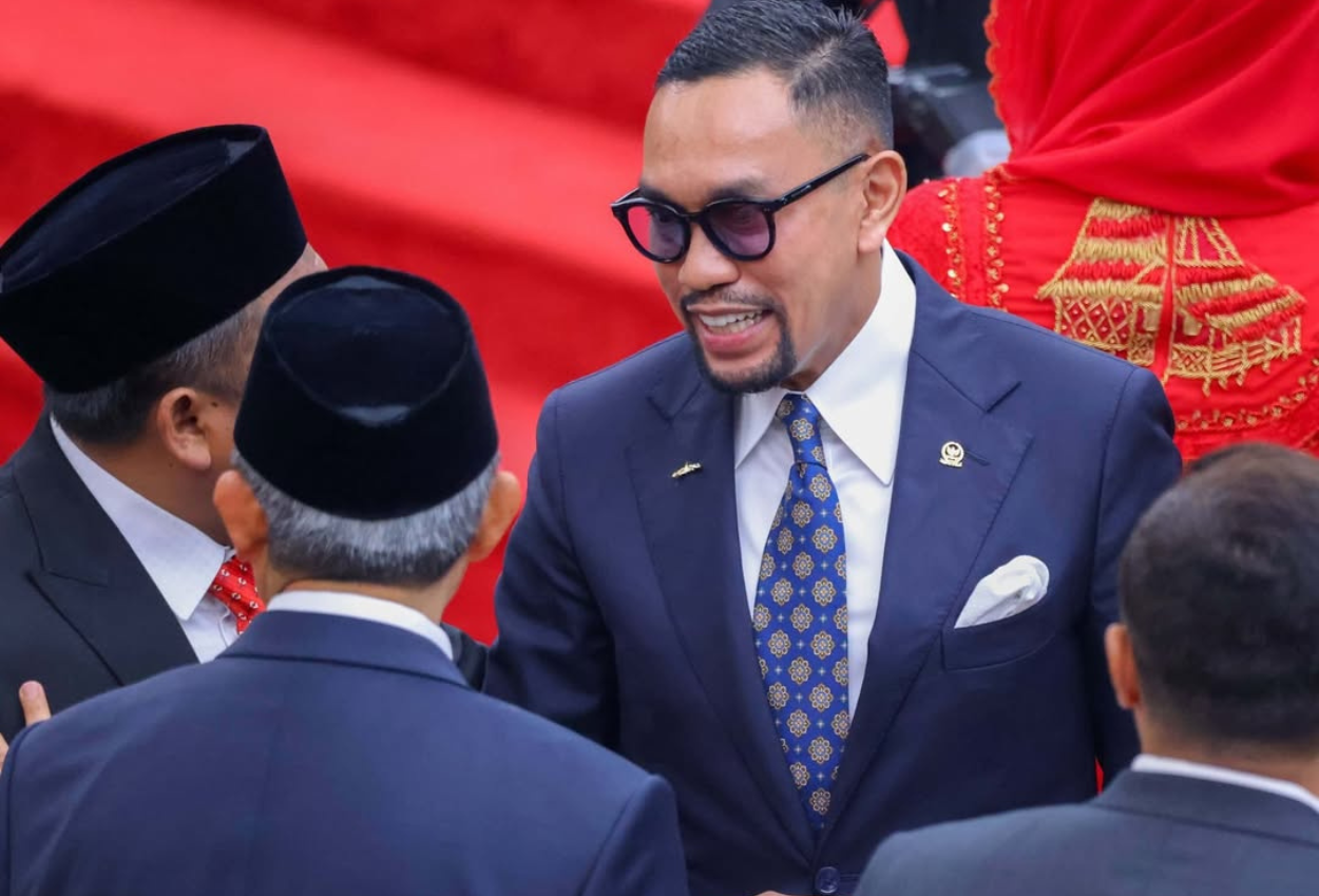 Fraksi nasdem minta gaji dan tunjangan ahmad sahroni nafa urbach disetop