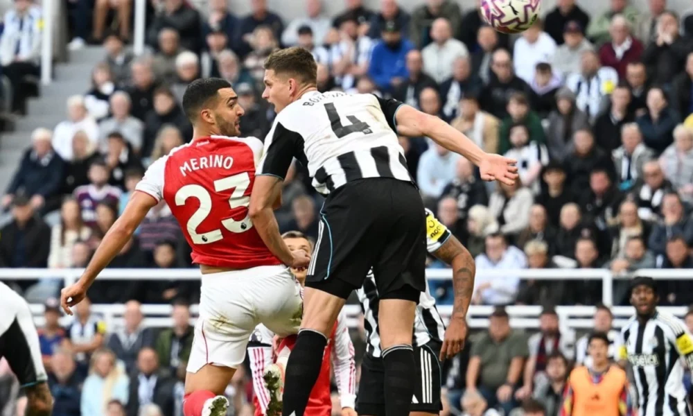 Hasil pertandingan newcastle vs arsenal, the gunners menang 2 1 lewat gol injury time