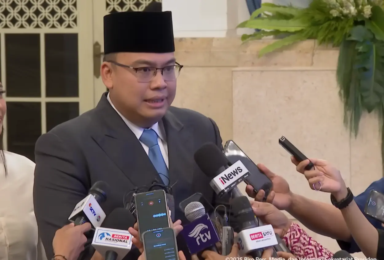 Istana buka suara soal angga raka prabowo rangkap 3 jabatan