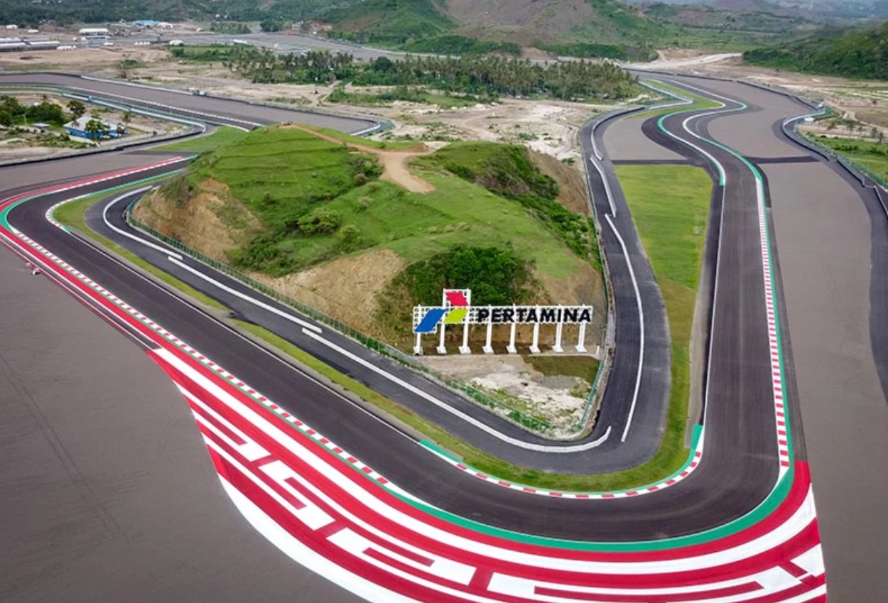 Jadwal lengkap balapan motogp mandalika 2025 di lombok akhir pekan ini