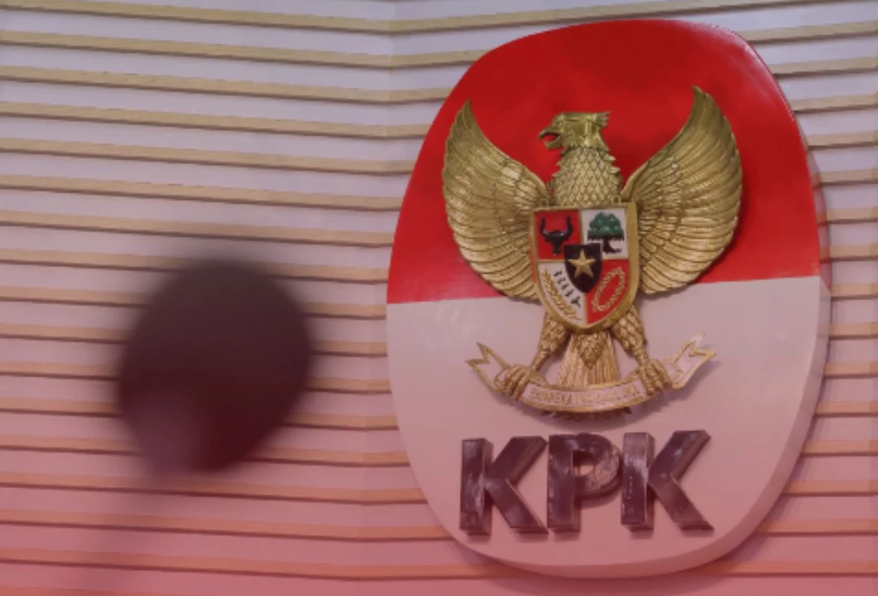 Kpk sita uang rp26,2 miliar, 4 mobil, dan 5 tanah terkait kasus korupsi kuota haji