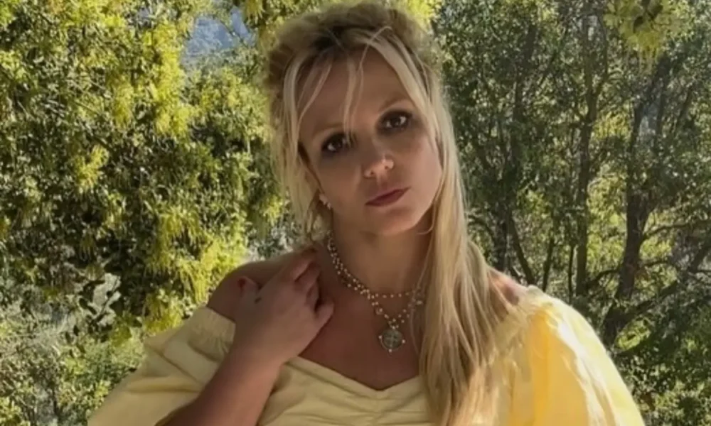 Kondisi mental tak stabil, rumah britney spears berantakan dipenuhi kotoran anjing