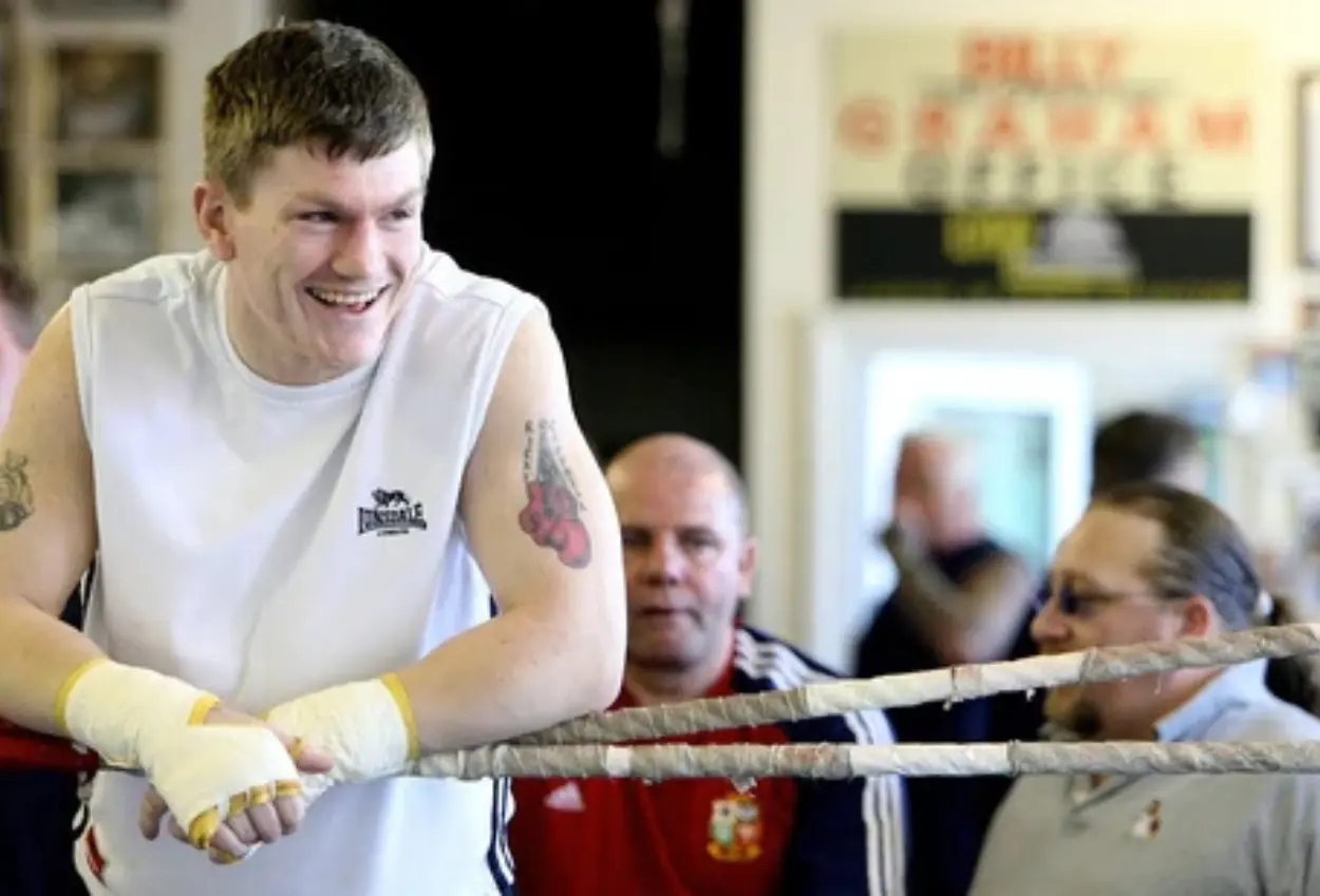 Legenda tinju ricky hatton meninggal dunia