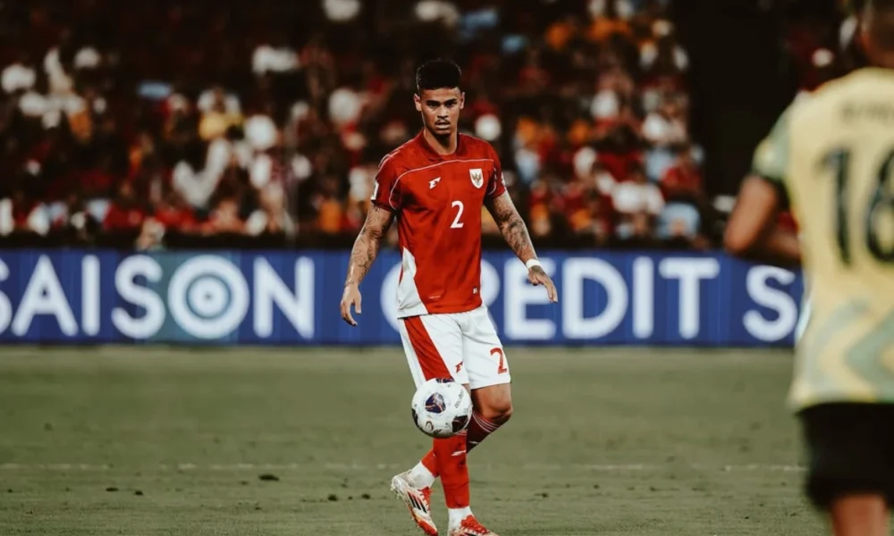 Mees hilgers absen di fifa matchday, fokus tuntaskan transfer dari fc twente