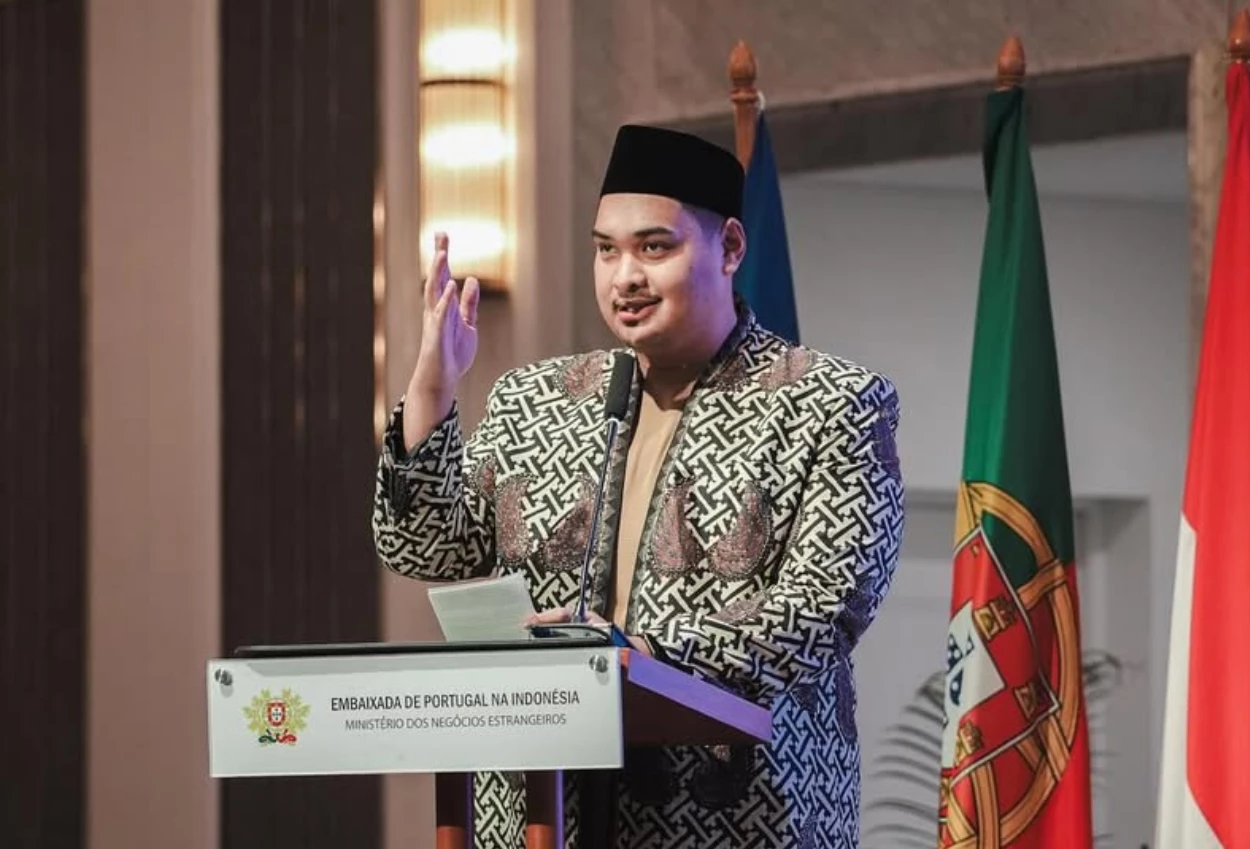 Menpora dito ariotedjo resmi dicopot dari jabatannya