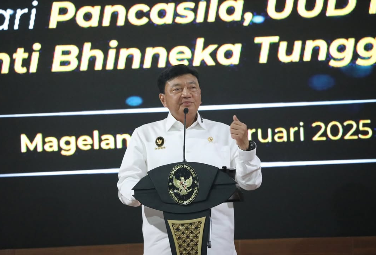 Mensesneg bantah pencopotan menkopolhukam imbas dari kerusuhan