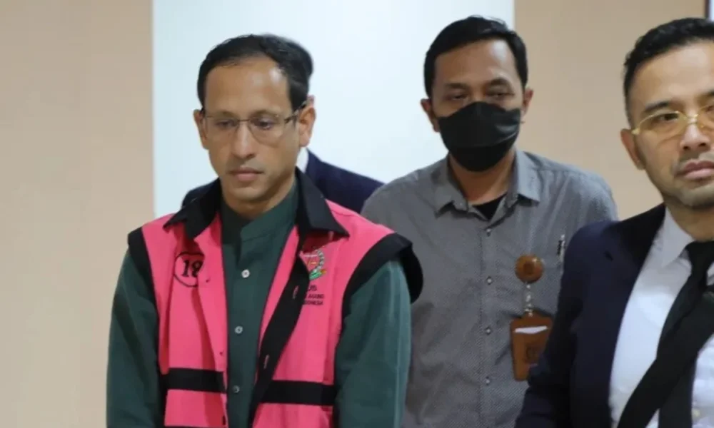 Nadiem makarim ajukan praperadilan dalam kasus korupsi chromebook