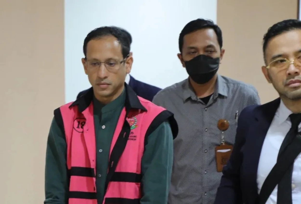 Nadiem makarim ajukan praperadilan dalam kasus korupsi chromebook
