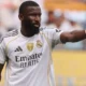 Pertahanan real madrid keropos, antonio rodiger alami cedera otot paha