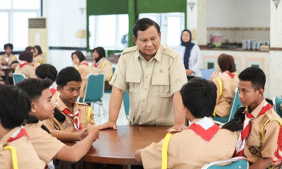 Prabowo akan sebar 330.000 smart tv ke sekolah