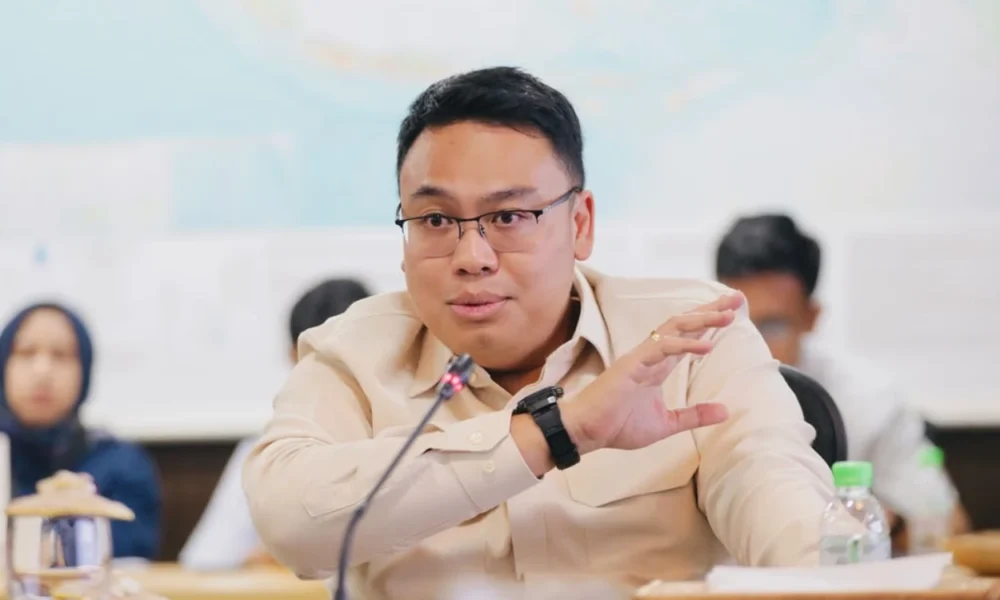 Profil angga raka prabowo yang resmi dilantik jadi kepala bkp gantikan hasan nasbi