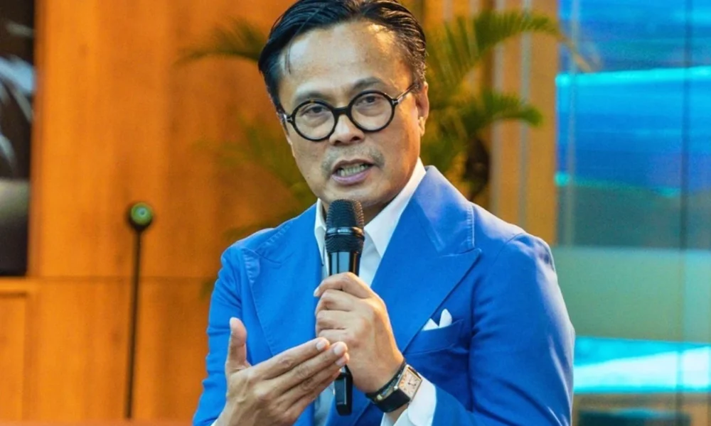 Profil dony oskaria, wamen bumn yang kini menjabat sebagai plt menteri