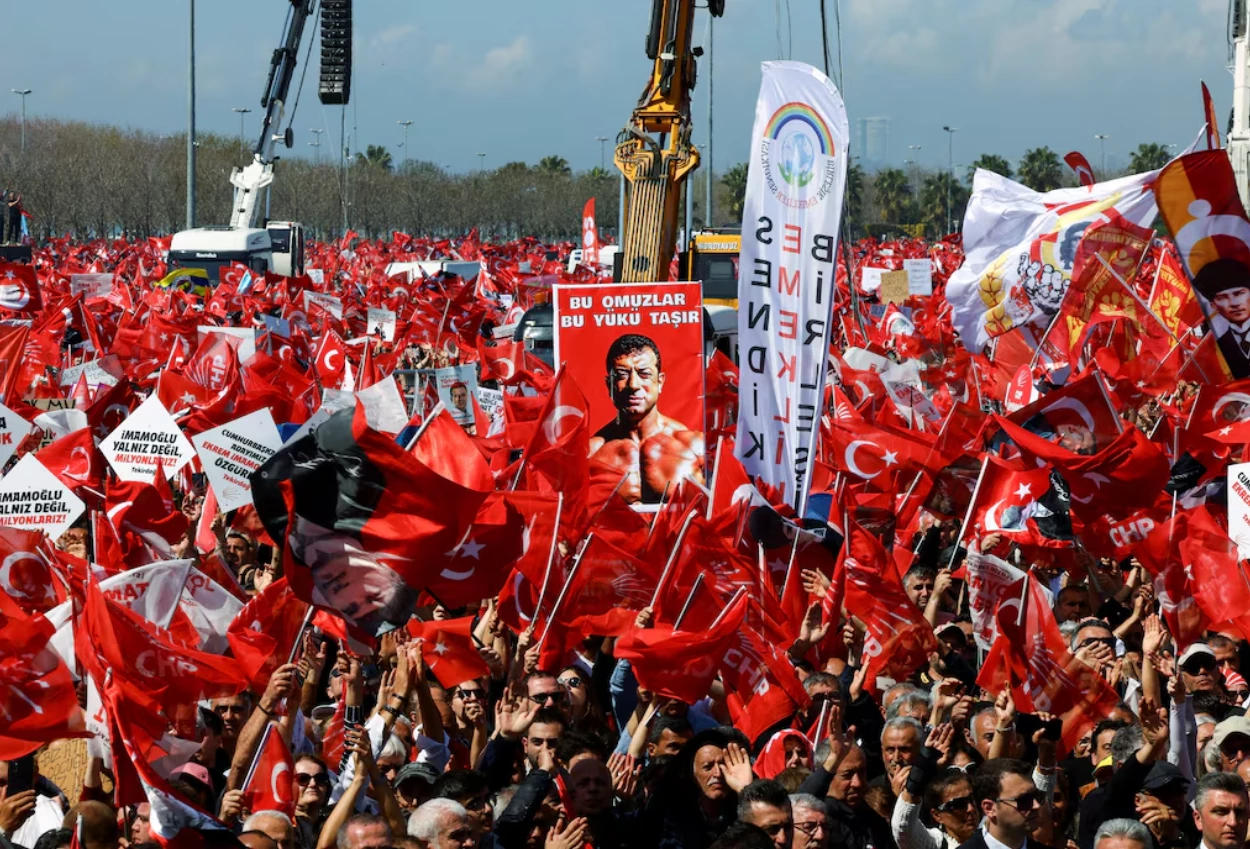 Ribuan warga turki demo tuntut erdogan mundur