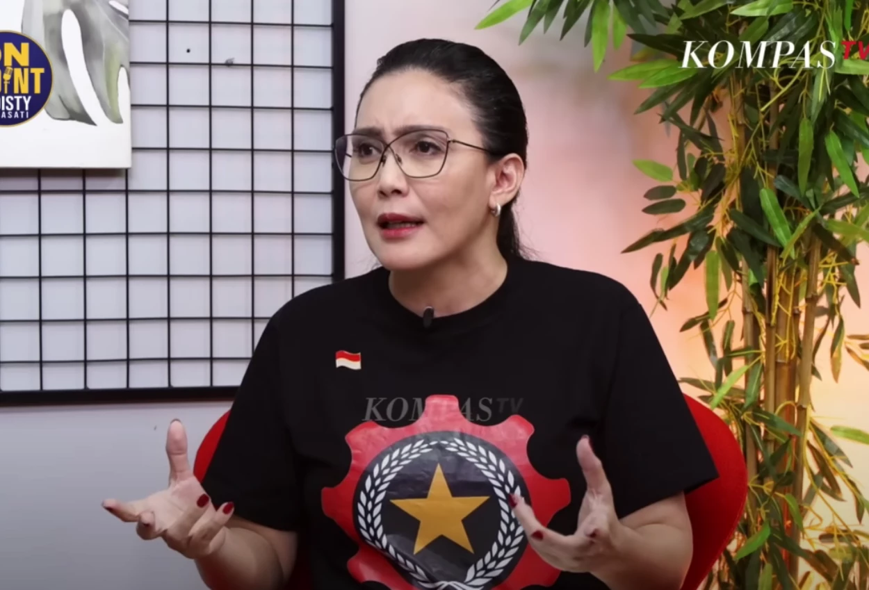 Rieke diah pitaloka rakyat bukan nolak bayar pajak, cuma mau tau duitnya kemana