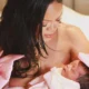 Rihanna pamer foto melahirkan anak ketiga, liontin seharga rp133 juta bikin salfok!