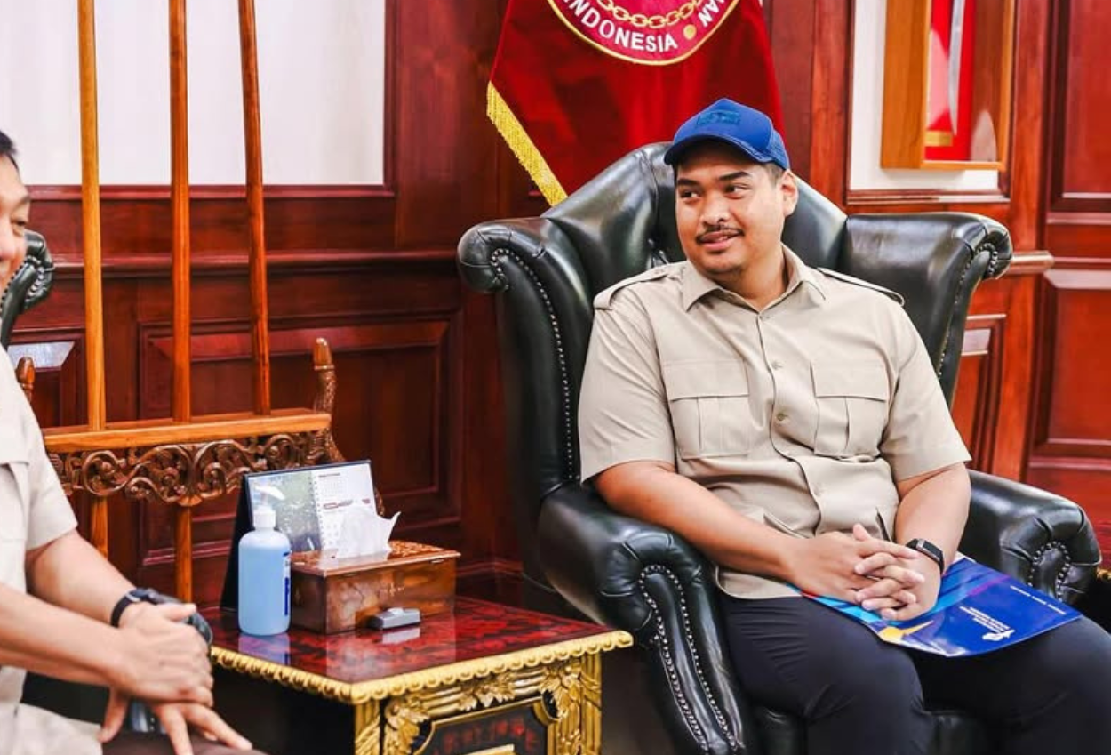 Singgung ijazah erick thohir, dito ariotedjo pak roy suryo ijazah pak erick thohir aman pak