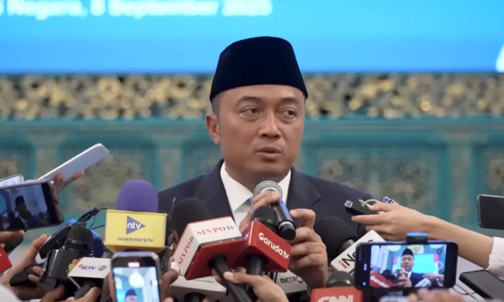 Soal reshuffle menkeu, istana bukan mundur, bukan dicopot