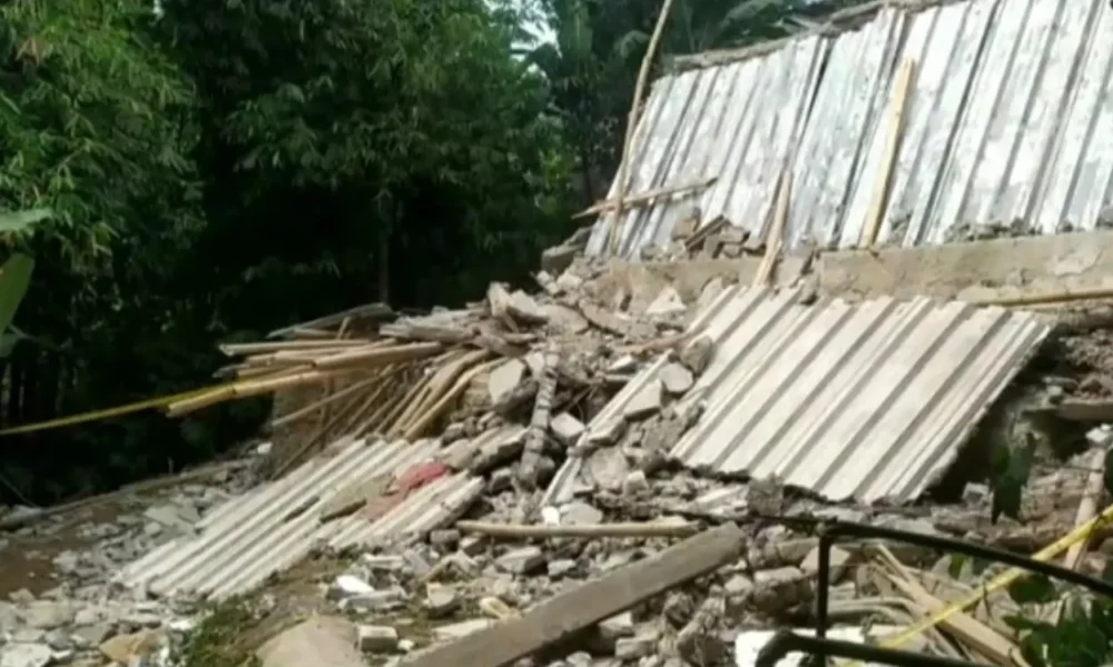 Update bangunan ambruk di bogor saat maulid nabi, 151 orang luka luka