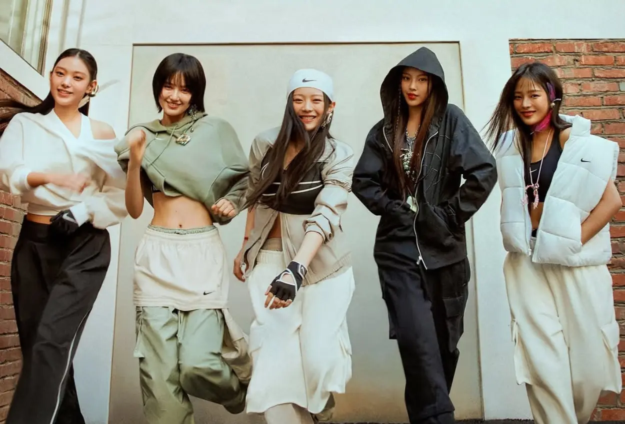 4 lagu k pop masuk daftar lagu terhebat abad ke 21 versi rolling stone