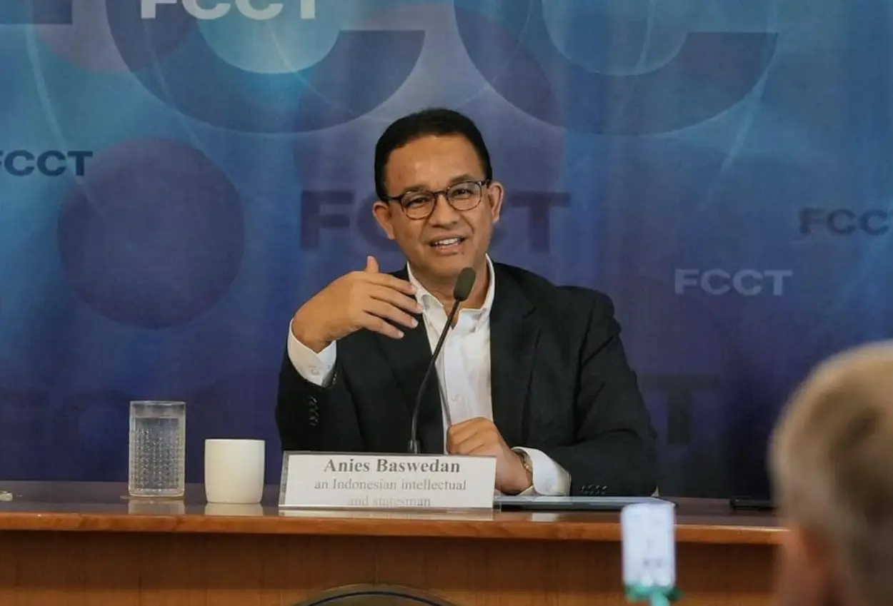 Anies baswedan ngaku kedutan usai namanya disebut sebut prabowo lagi ada yang ngomongin ya