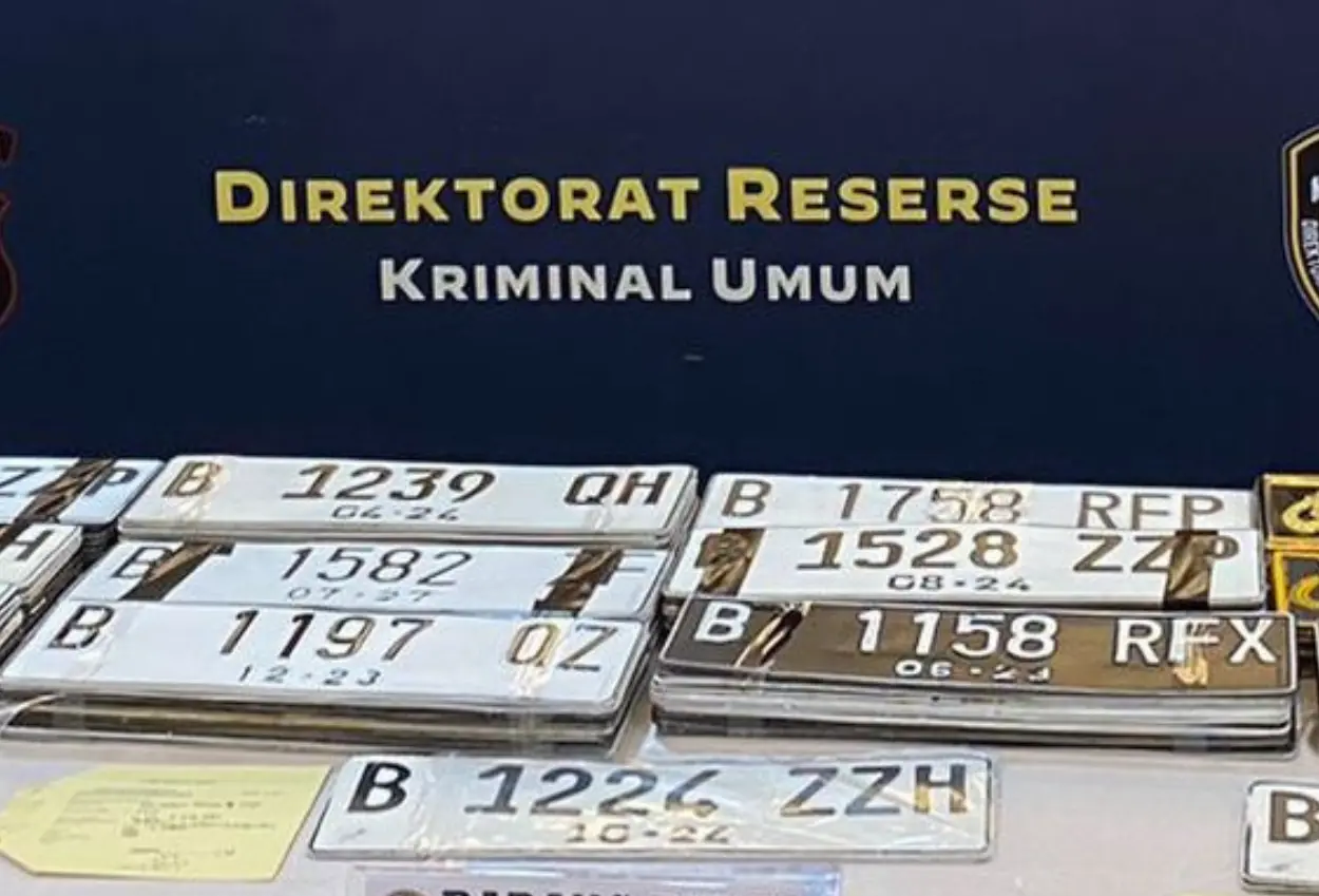 Apa itu pelat zz nomor kendaraan pengganti rf buat pejabat